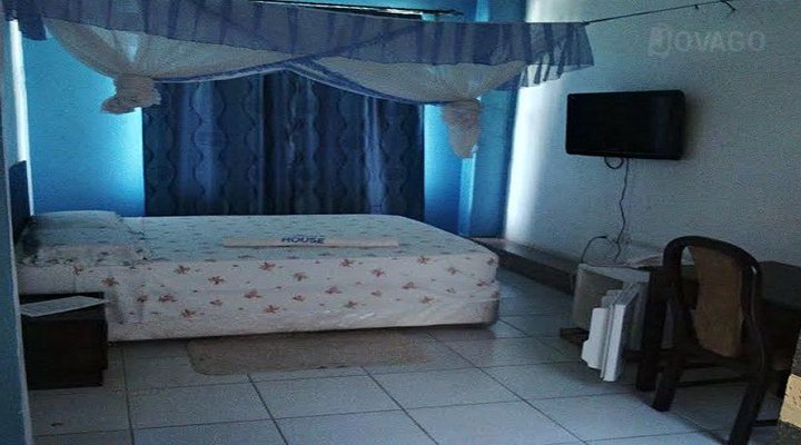 Kisiwa Guest House Lodge