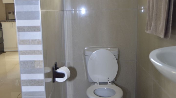 Bluff-Marine Drive Luxury Self Catering Cottage B