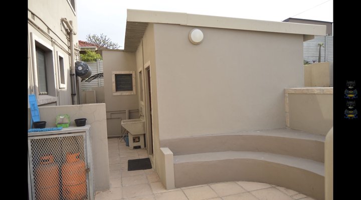 Bluff-Marine Drive Luxury Self Catering Cottage B