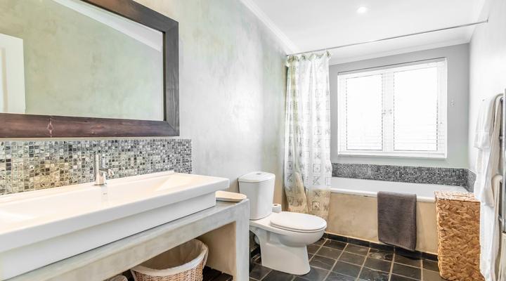 Trendy Lux Loft Apartment 