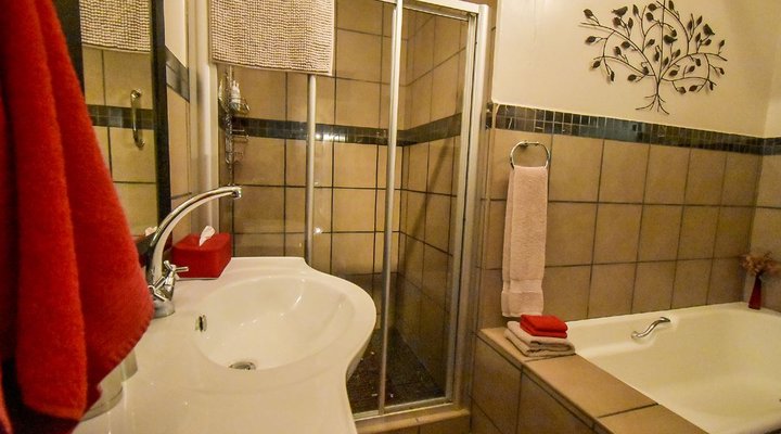 Clarens Rooiland Self-catering