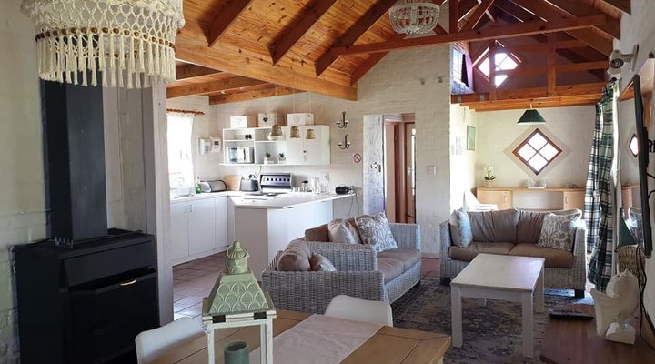 Sandy Bottoms Cottage