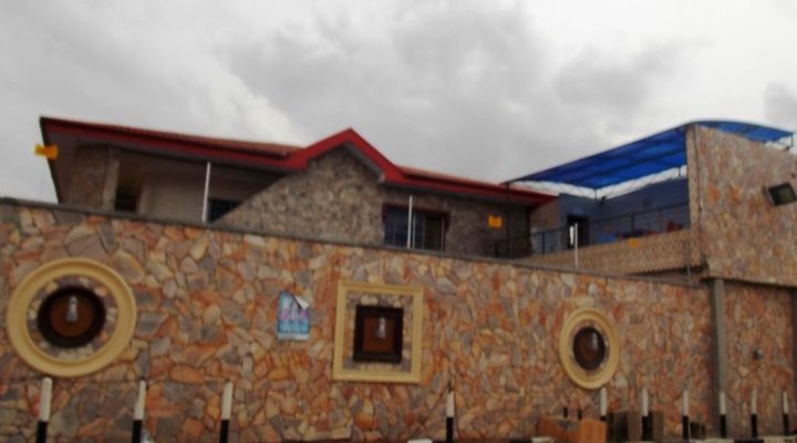 De-Paulistan Hotel & Suite