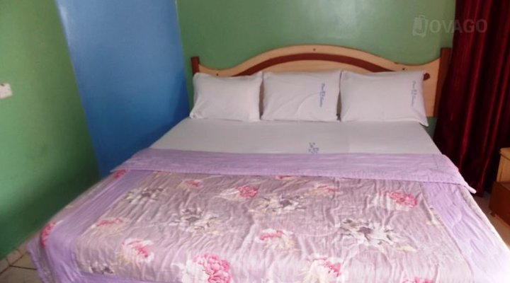 De-Paulistan Hotel & Suite