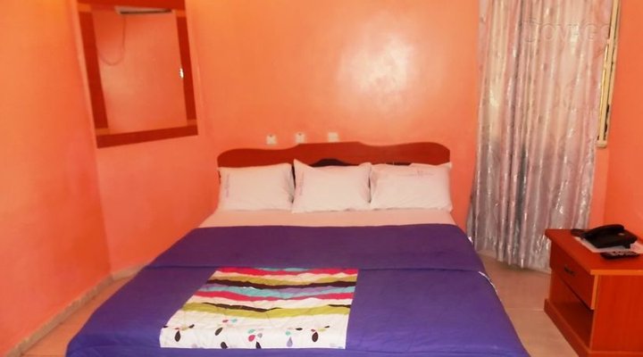 De-Paulistan Hotel & Suite