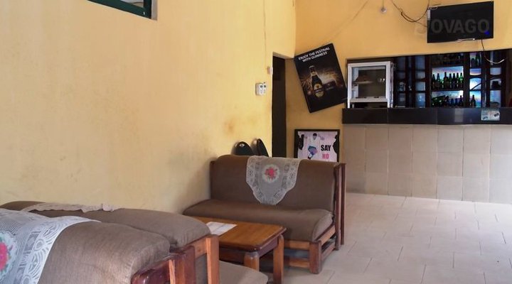 Igboji Guest House, Ozara Alayi
