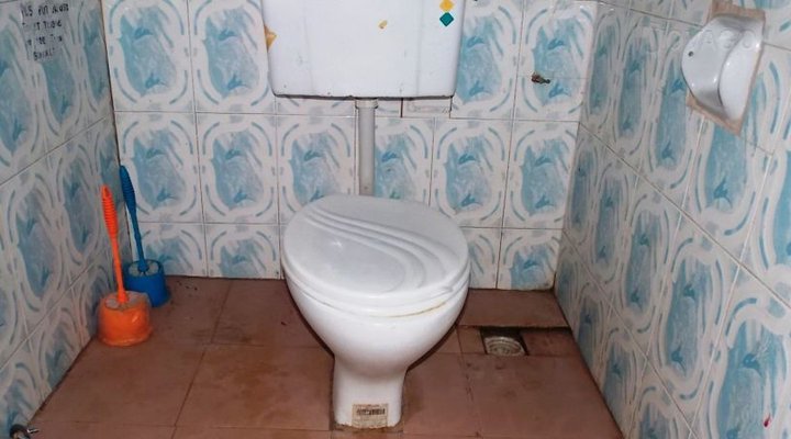 Igboji Guest House, Ozara Alayi