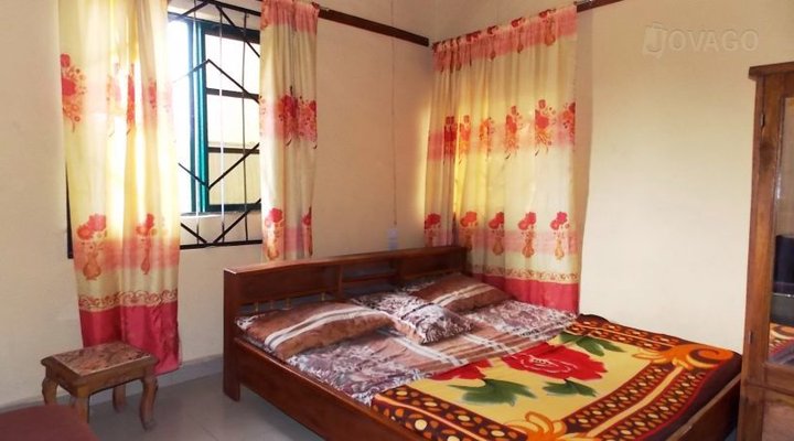 Igboji Guest House, Ozara Alayi