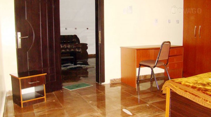 Domfav Hotel & Suites