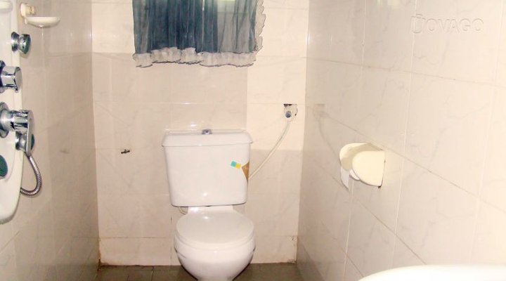 Domfav Hotel & Suites