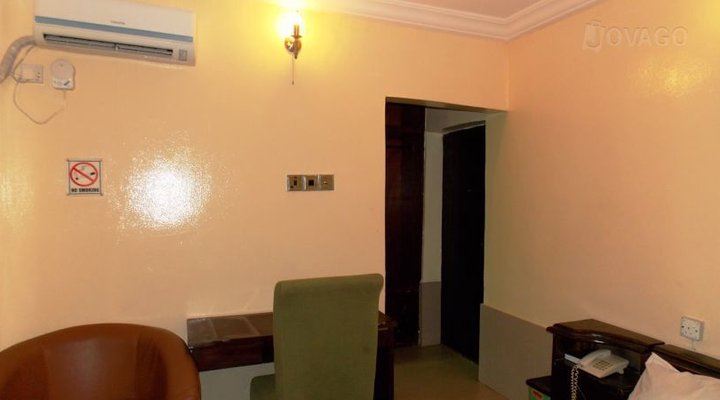 Orchard Villa, Surulere