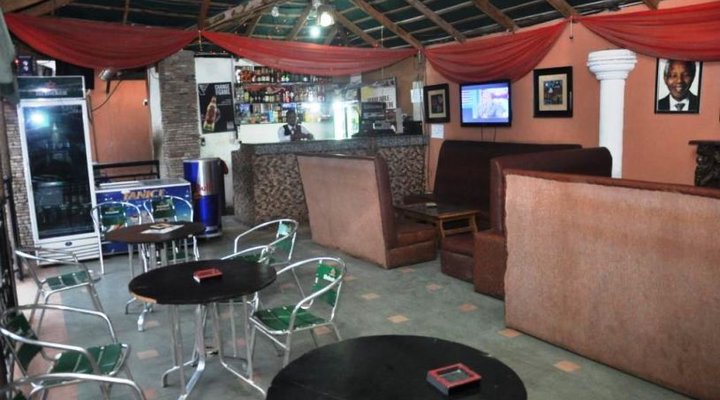 Sledge Lounge And Bar Limited
