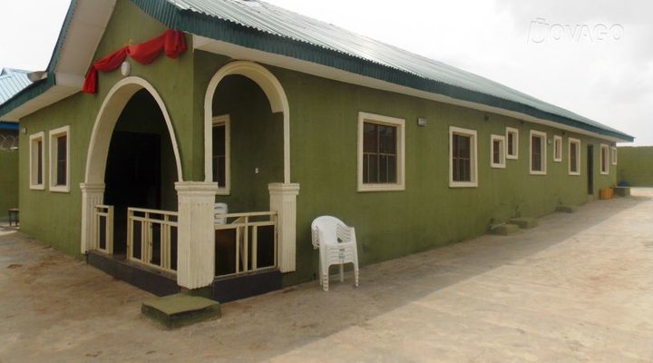O.S Guest Hotel