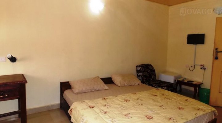 Stop Over Hotel, Ahaba Imenyi