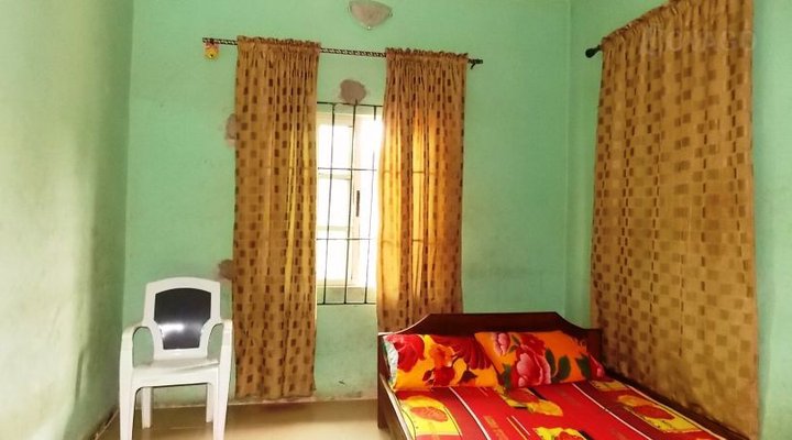 Ama-Ezema Guest House