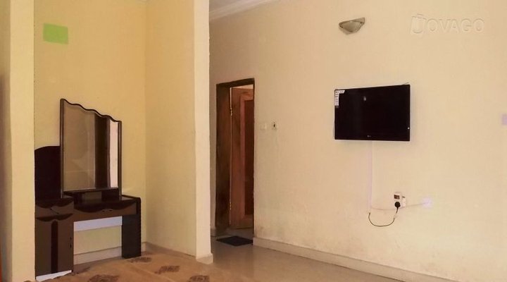 De Merit Executive Suite & Hotels Ltd