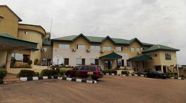 Uturu Caves Hotel and Suites