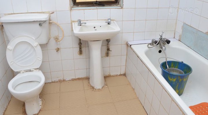 Arisco International Hotel