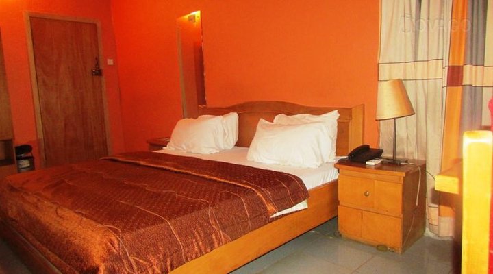 Sunshine Hotels & Guest House (Annex)