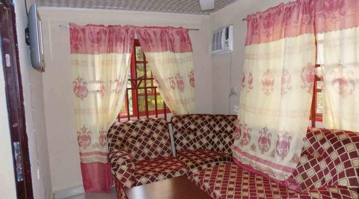 Kaylux Guest House