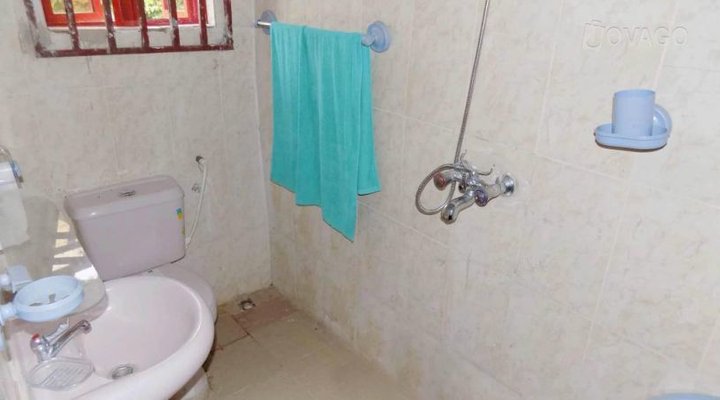 Kaylux Guest House