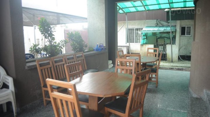 Doreana Hotel & Suite