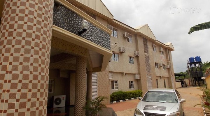 Hotel De Lamitel (Akwa)