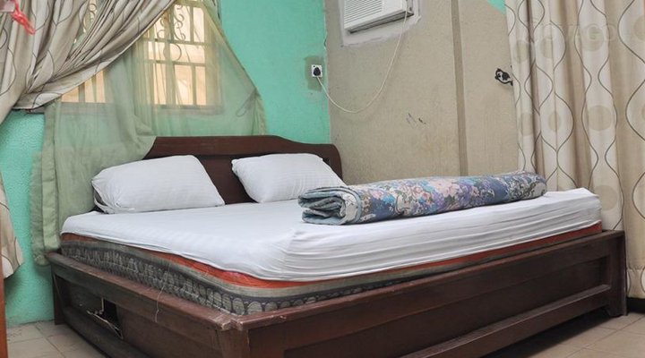 De Next Hotel Limited (Lawanson)