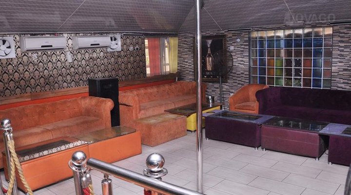 Tripple I Hotel and Suites