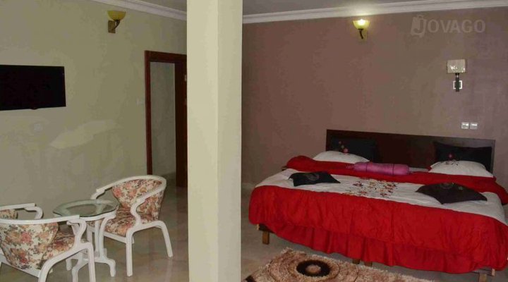 Nue Crest Hotel and Suites