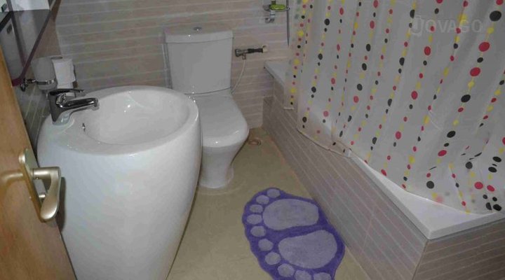 Nue Crest Hotel and Suites