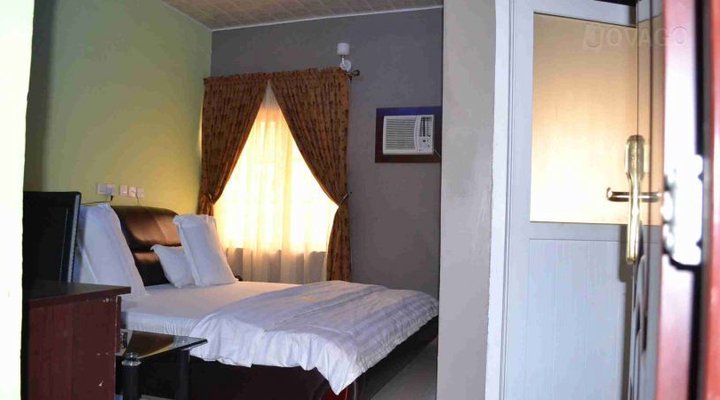 Hilton Park Hotel and Resort Limited