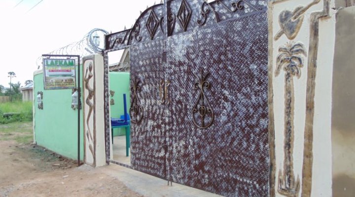 Lafkam Guest House