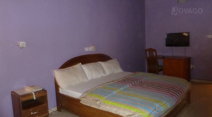 Adjuya Hotel