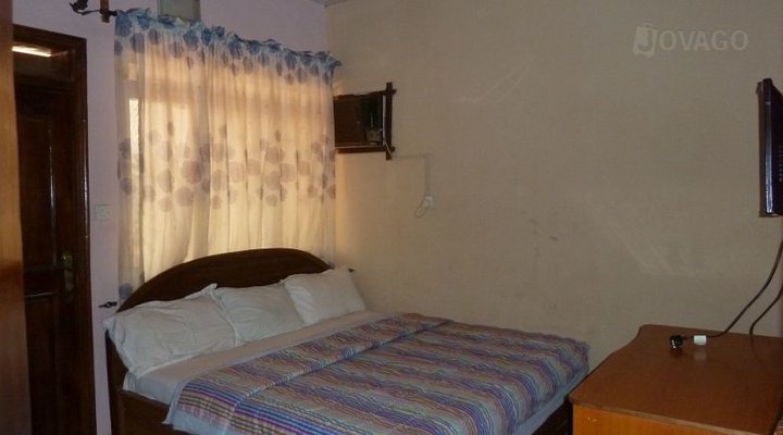 Adjuya Hotel