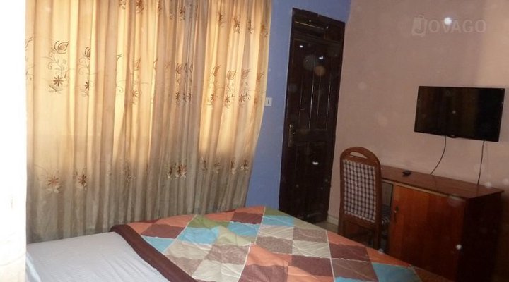 Adjuya Hotel