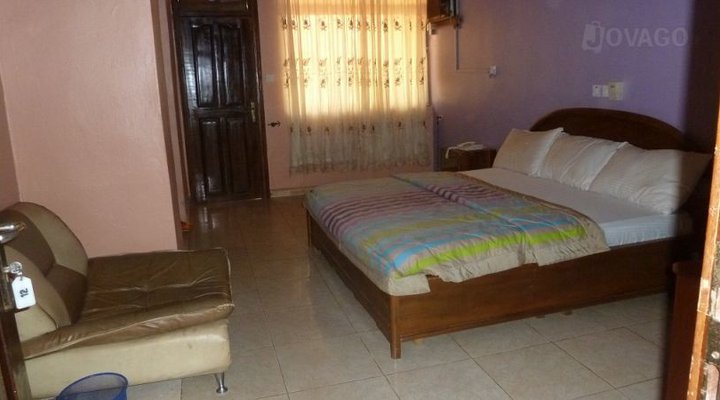 Adjuya Hotel