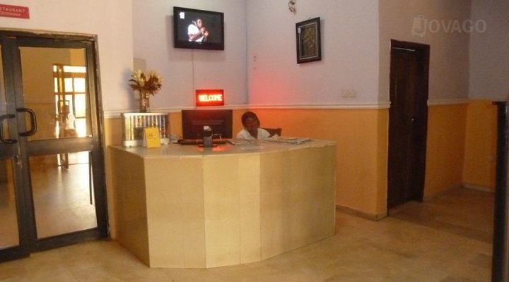 Adjuya Hotel