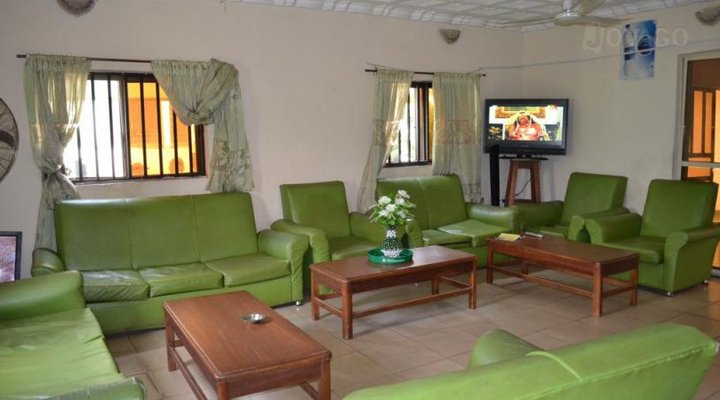 Golden Garden Suites