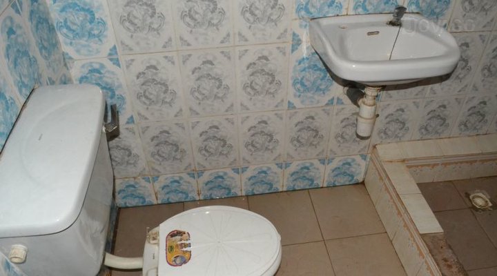 Golden Garden Suites