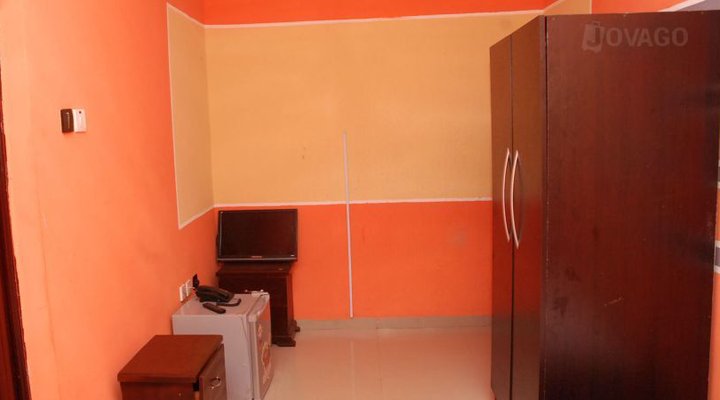 Mandy's Hotel And Suites