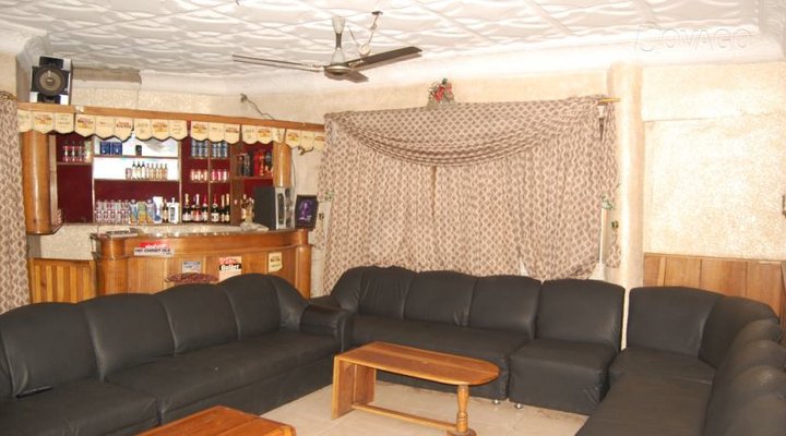Treasure Hotel