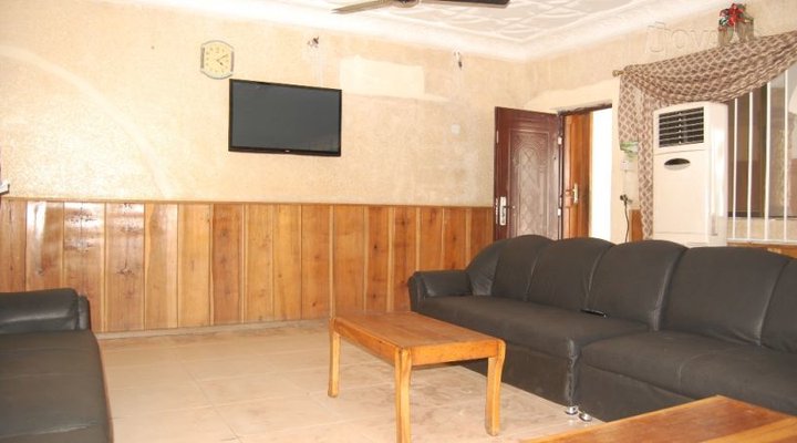 Treasure Hotel
