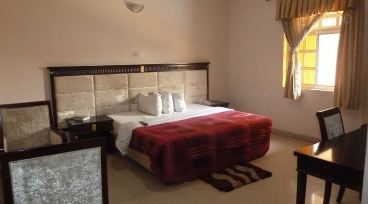 Bellwood Hotel Limited