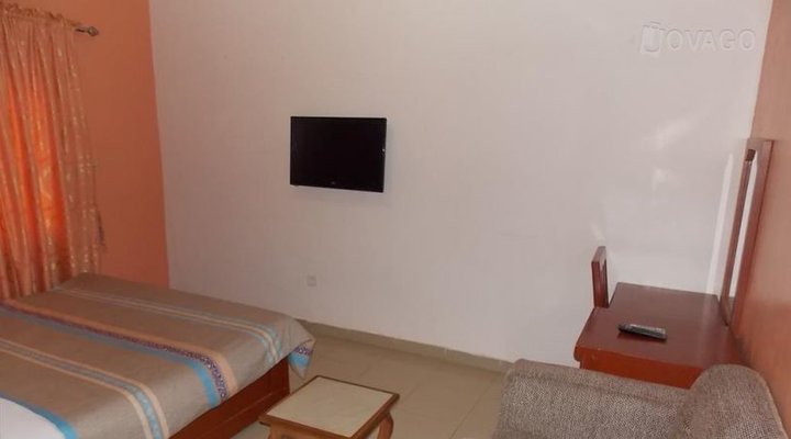 Pinnacle Guest Inn And Resort Limited