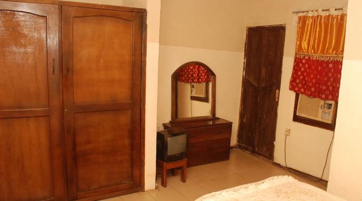 Presidential Ville Hotel