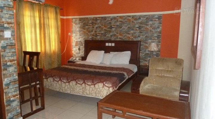 South Gate Hotel Ltd