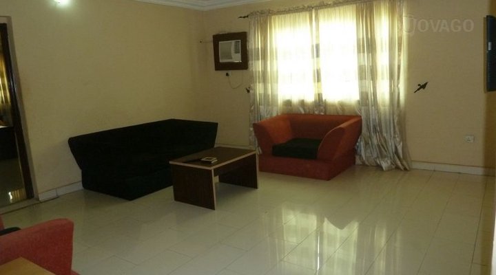 South Gate Hotel Ltd