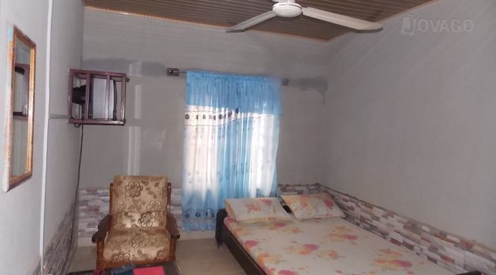 Roma Zee Guest House