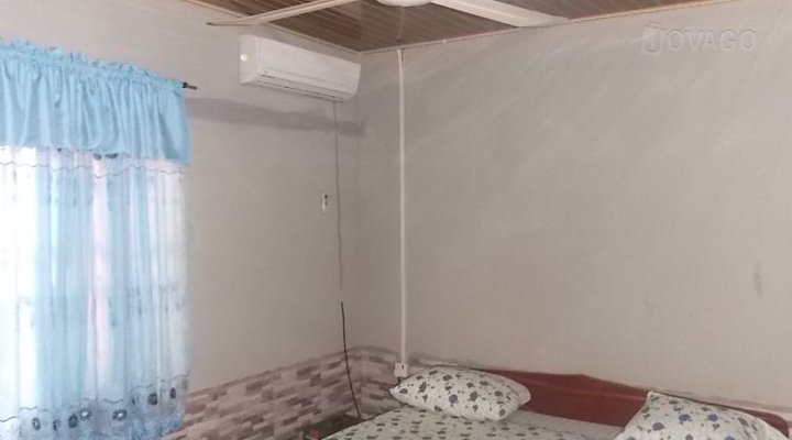 Roma Zee Guest House